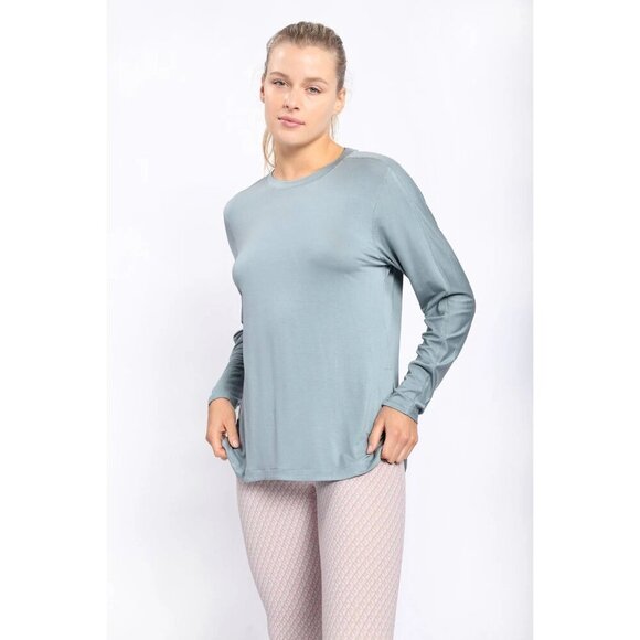 Mono B Longline Pullover Top with Curved Hem Blue Gray NWT L - Picture 1 of 5